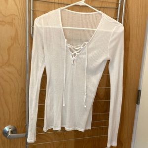 White XS ALO YOGA long sleeved top